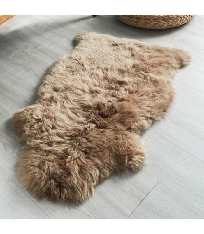 Real Sheepskin Rug 2x3 ft Single Pelt Dyed Sheep Hair on Leather Area rug Sale 
